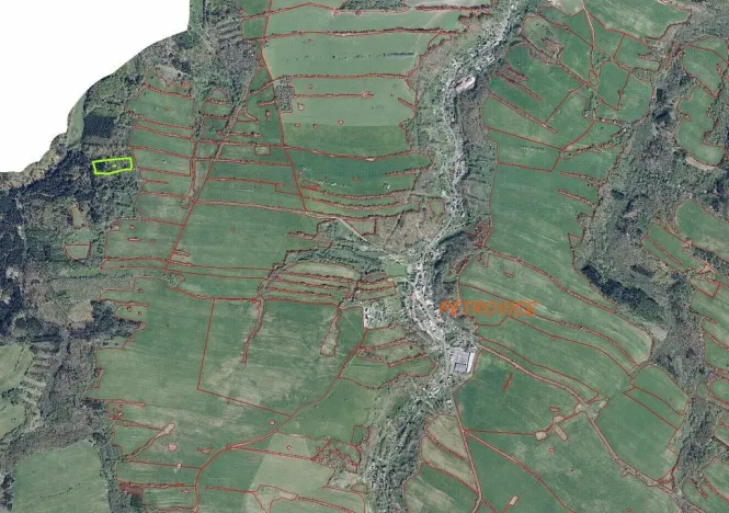 Prodej pole, Petrovice, 14239 m2