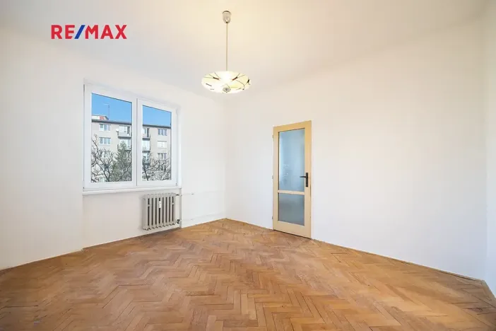 Prodej bytu 2+1, Praha - Žižkov, Pod lipami, 53 m2