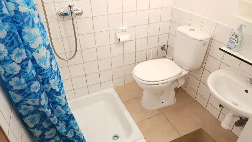 Pronájem kanceláře, Praha - Vinohrady, Lužická, 18 m2