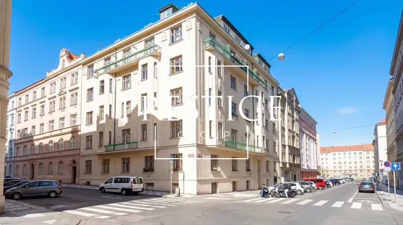 Pronájem bytu 2+1, Praha - Holešovice, Janovského, 82 m2