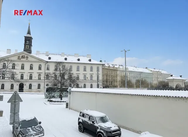 Prodej bytu 4+1, Praha - Malá Strana, Valdštejnská, 117 m2