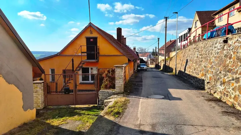 Prodej rodinného domu, Větrušice, Chaloupky, 50 m2