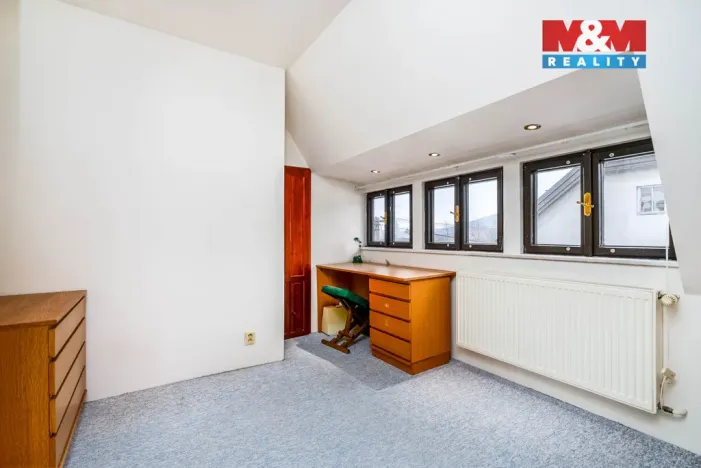 Prodej rodinného domu, Jílové, Dvořákova, 278 m2