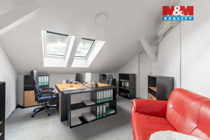 Pronájem kanceláře, Ostrava - Kunčičky, Škrobálkova, 173 m2
