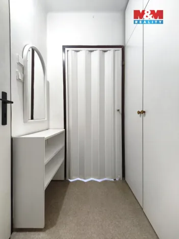 Pronájem bytu 1+1, Kladno, Kordačova, 32 m2