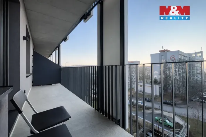 Pronájem bytu 2+kk, Praha - Hloubětín, Lehovecká, 57 m2