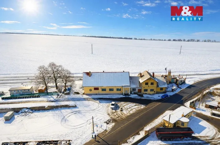 Prodej obchodního prostoru, Ratboř, 297 m2