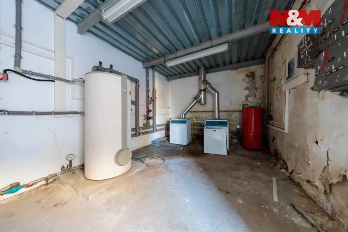 Prodej obchodního prostoru, Abertamy, Bož. Němcové, 800 m2