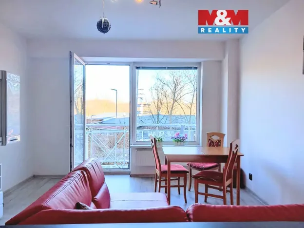 Pronájem bytu 2+kk, Ostrov, Severní, 56 m2