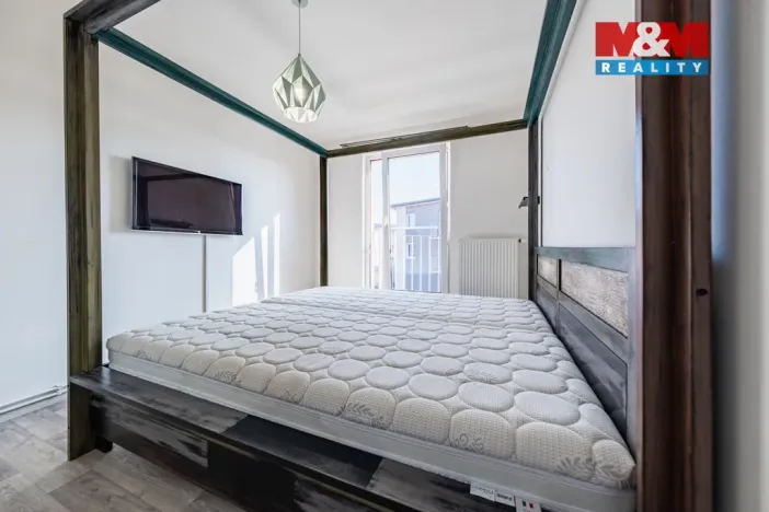 Prodej bytu 3+kk, Nehvizdy, Pražská, 65 m2