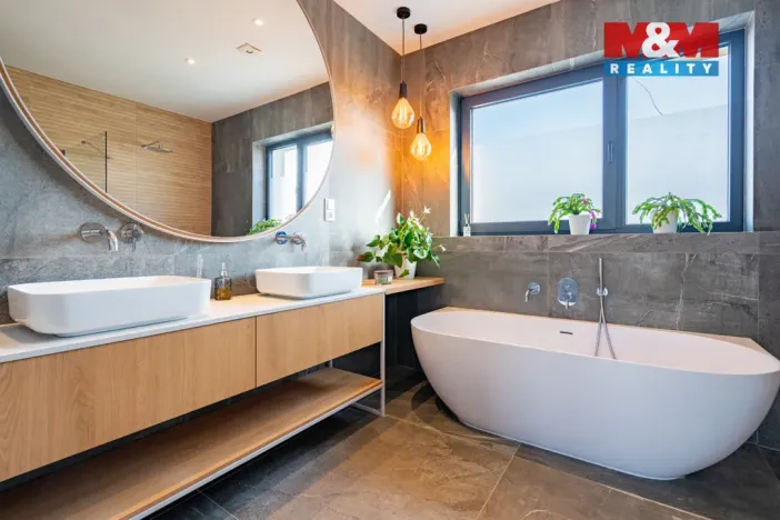 Prodej rodinného domu, Předboj, K Parku, 297 m2