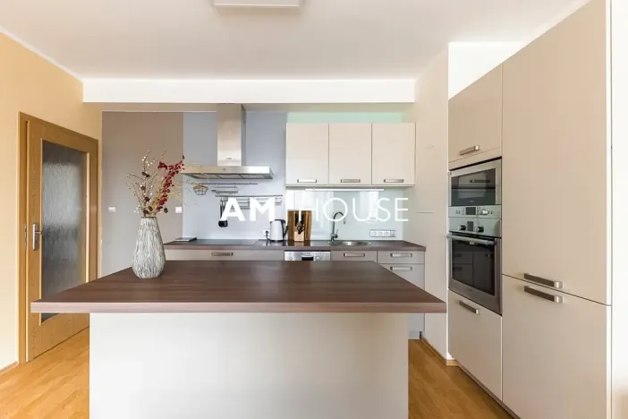 Prodej bytu 3+kk, Praha - Hostivař, Bratislavská, 82 m2