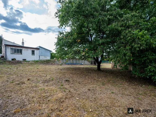 Prodej pozemku, Křičeň, 1045 m2