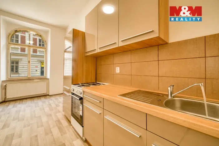 Pronájem bytu 2+1, Plzeň - Jižní Předměstí, Kardinála Berana, 90 m2