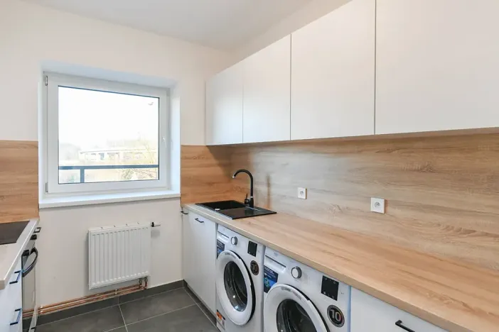 Pronájem apartmánu, Praha - Hloubětín, Aloisovská, 340 m2
