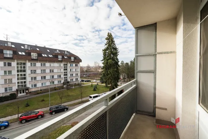 Pronájem bytu 3+1, Hradec Králové - Pouchov, K Sokolovně, 68 m2