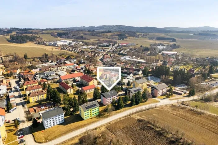 Prodej bytu 3+1, Studená, Komenského, 74 m2