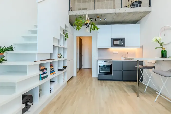 Prodej bytu 1+kk, Praha - Libeň, Novovysočanská, 39 m2