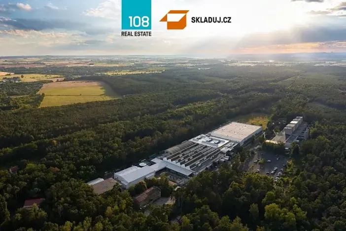 Pronájem skladu, Hlavenec, 5600 m2