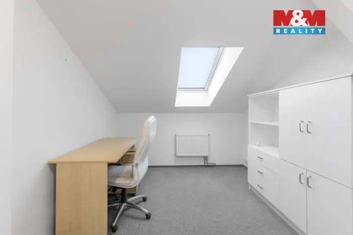 Prodej kanceláře, Ostrava - Kunčičky, Škrobálkova, 700 m2