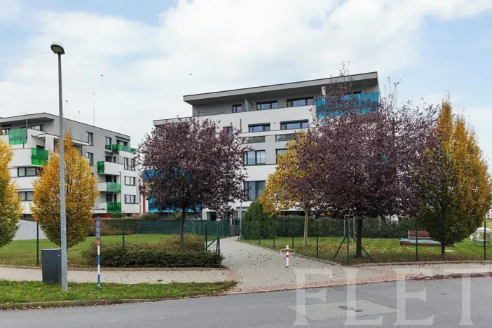 Pronájem bytu 2+kk, Praha - Letňany, Nepomuckých, 34 m2