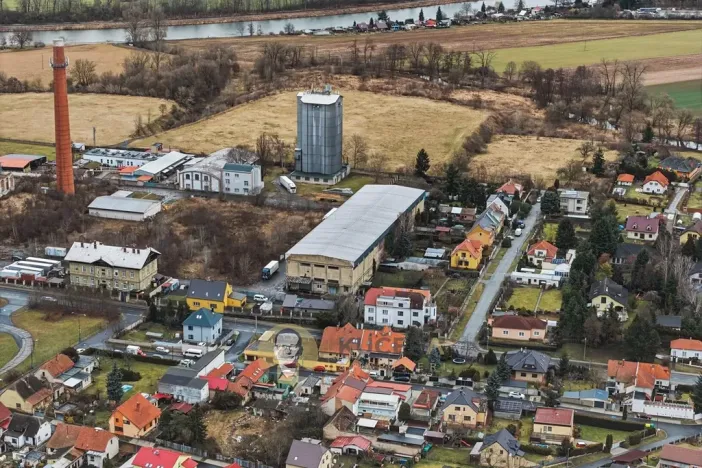 Prodej skladu, Kostelec nad Labem, Neratovická, 3457 m2