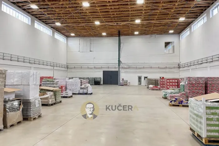 Prodej skladu, Kostelec nad Labem, Neratovická, 3457 m2