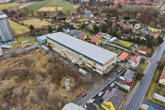Prodej skladu, Kostelec nad Labem, Neratovická, 3457 m2