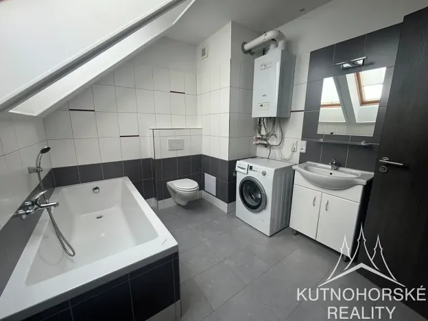 Pronájem bytu 2+kk, Kutná Hora, Na Sioně, 47 m2