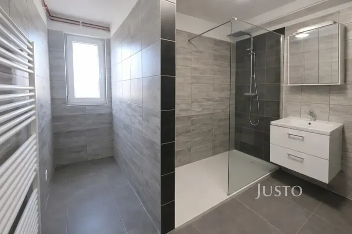 Pronájem bytu 3+1, Písek, Václavské nám., 66 m2