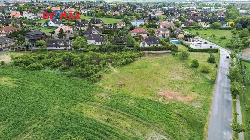 Prodej pozemku, Jesenice, 4757 m2