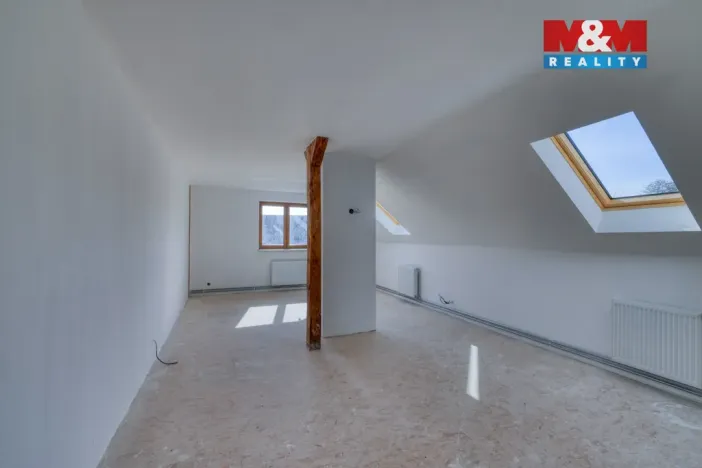 Prodej rodinného domu, Mladý Smolivec, 218 m2