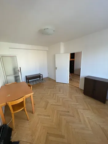 Pronájem bytu 2+kk, Praha - Vinohrady, Pod Rapidem, 47 m2
