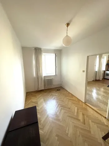 Pronájem bytu 2+kk, Praha - Vinohrady, Pod Rapidem, 47 m2