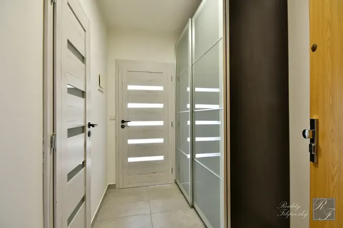 Pronájem bytu 1+kk, Chlumec, Stradovská, 32 m2