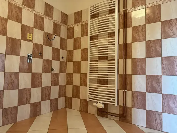 Pronájem bytu 2+1, Kokory, 64 m2