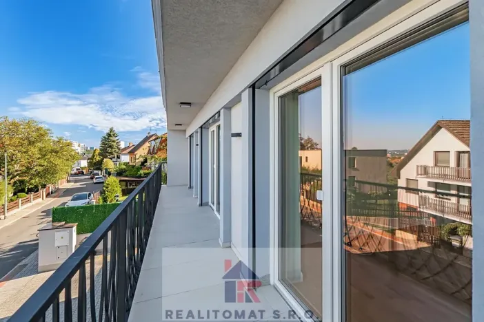 Pronájem bytu 4+kk, Praha - Komořany, Pod lesem, 127 m2