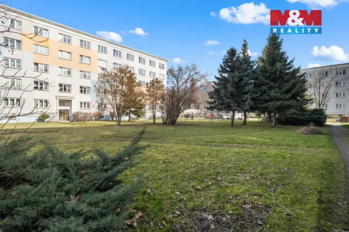 Prodej bytu 2+1, Kralupy nad Vltavou - Lobeček, Štefánikova, 52 m2