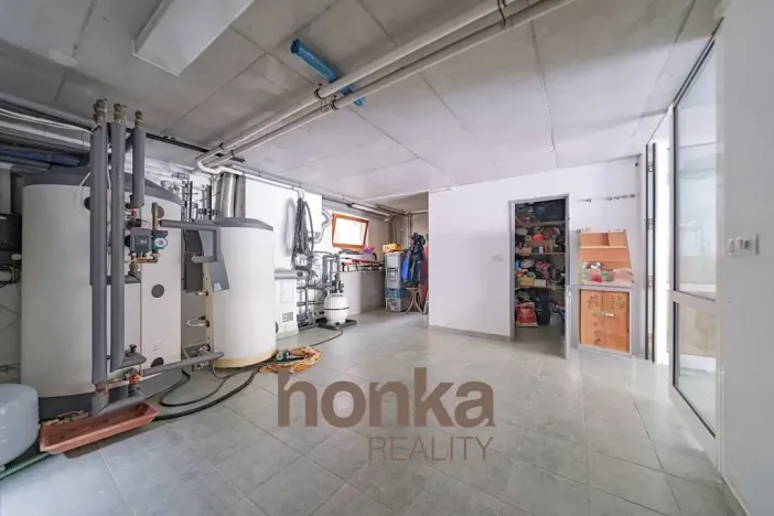 Pronájem rodinného domu, Kosoř, K Lomu, 263 m2