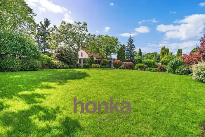 Pronájem rodinného domu, Kosoř, K Lomu, 263 m2