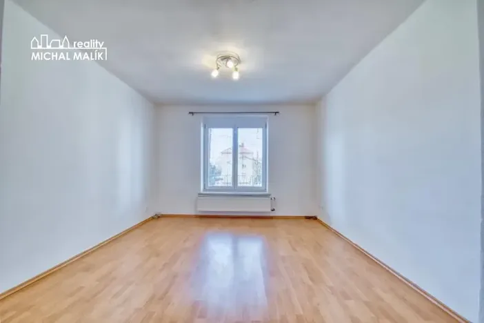 Pronájem bytu 2+1, Hranice, Nádražní, 47 m2