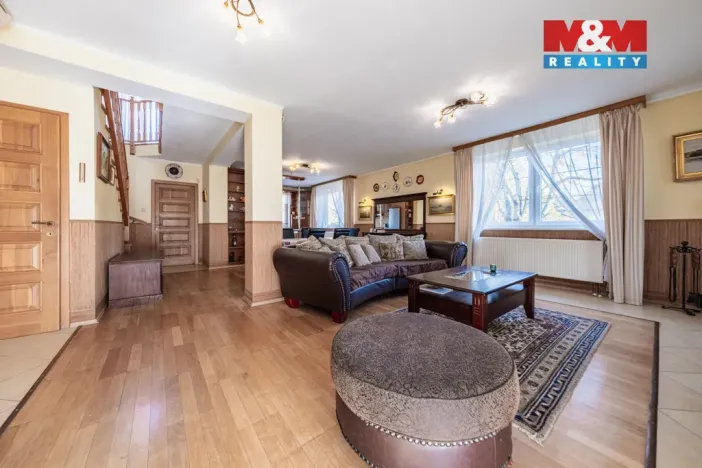Pronájem rodinného domu, Praha - Ďáblice, Markvartická, 220 m2