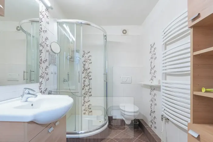 Pronájem bytu 3+1, Tuchoměřice, 70 m2