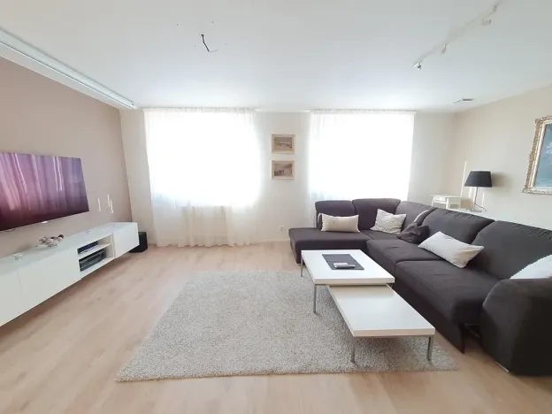 Pronájem bytu 4+1, Praha - Kobylisy, Služská, 128 m2