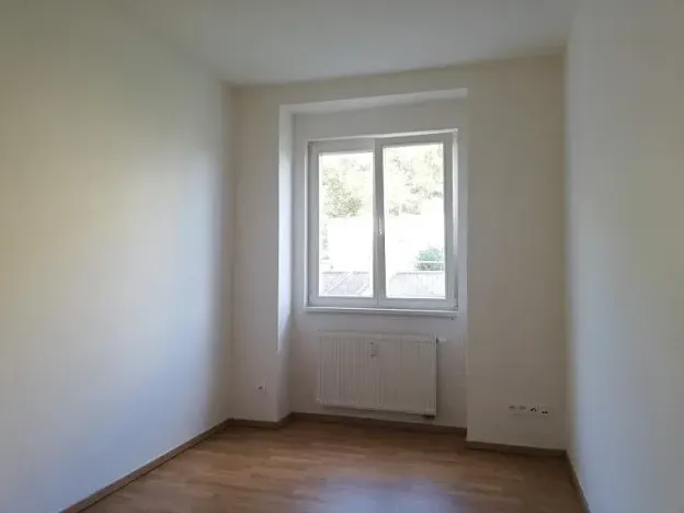 Pronájem bytu 2+1, Praha - Smíchov, Podbělohorská, 41 m2