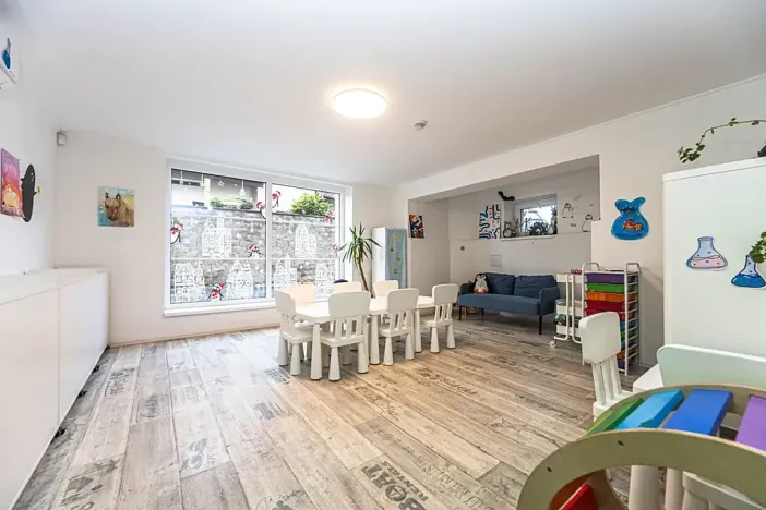 Pronájem vily, Praha - Štěrboholy, Ústřední, 280 m2