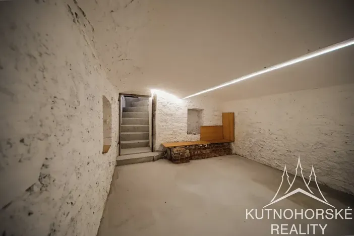 Prodej rodinného domu, Červené Pečky, Husova, 177 m2