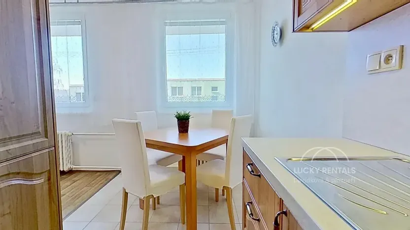 Pronájem bytu 3+kk, Kamenice, Sídliště II, 78 m2