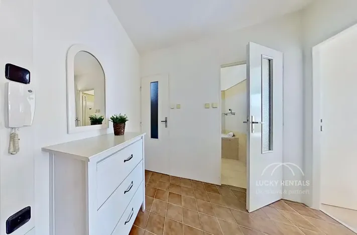 Pronájem bytu 3+kk, Kamenice, Sídliště II, 78 m2