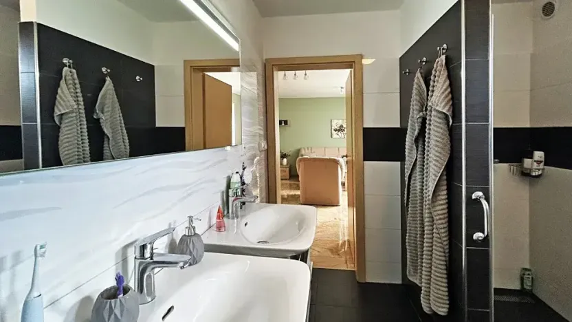 Prodej rodinného domu, Dešov, 1224 m2